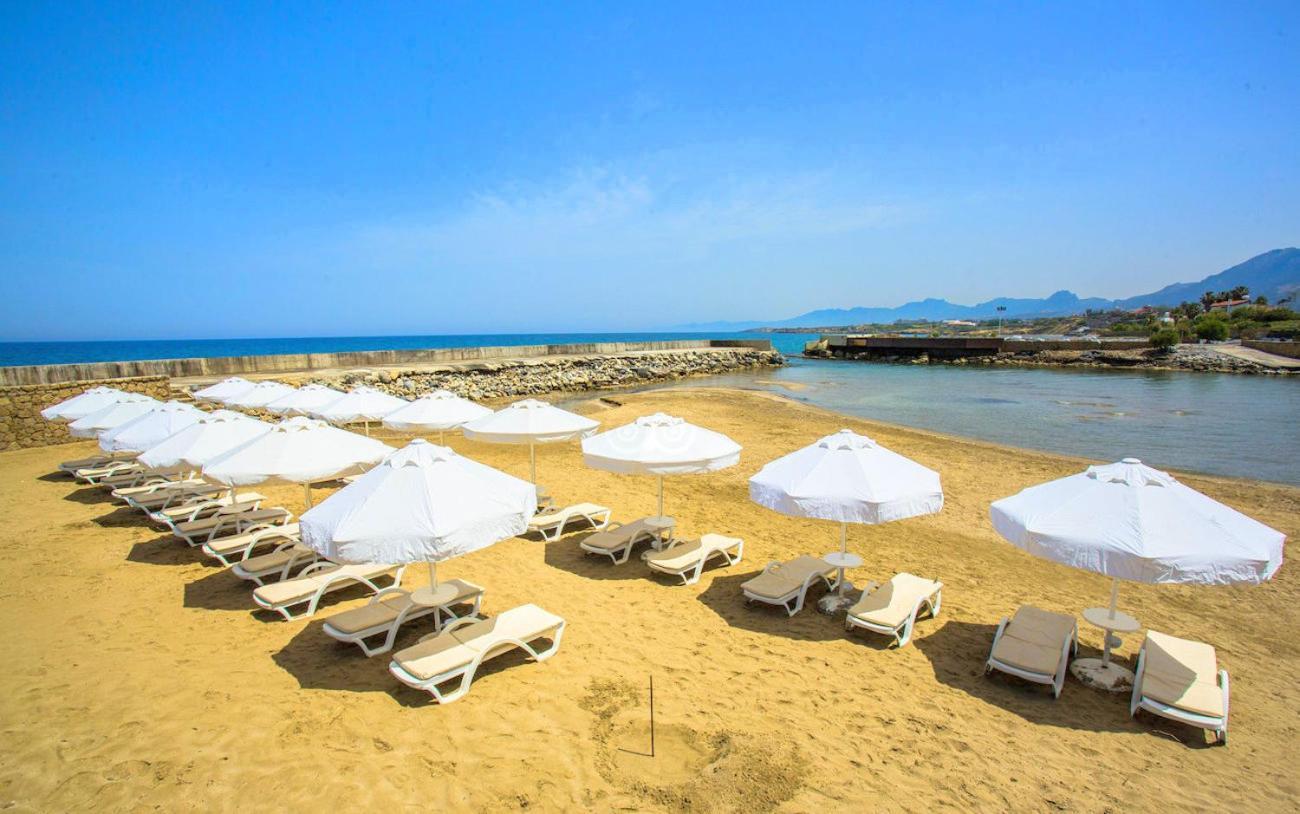 Vuni Palace Premium Kyrenia Hotel & Spa & Casino Beachfront Location ! Agios Nikolaos  Экстерьер фото